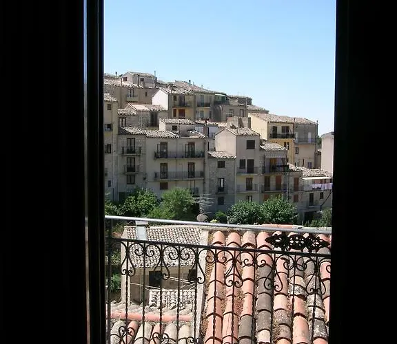 Bed & Breakfast Domus Lilio 3*